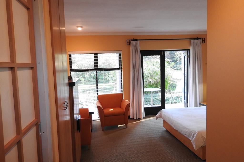 מידרנד Willow Place Guest House מראה חיצוני תמונה